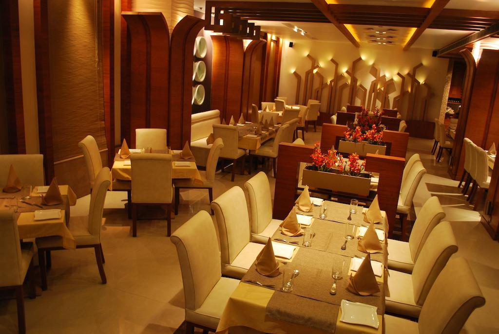 Hotel Millennium Guwahati Exterior foto