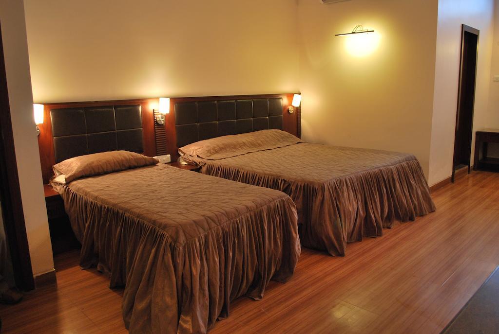 Hotel Millennium Guwahati Habitación foto